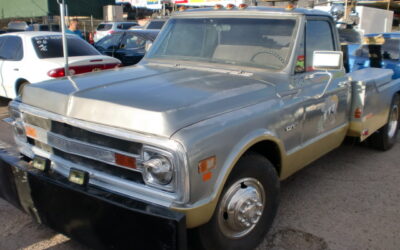 1972 GMC TOW TRUCK WRONG TURN SOLD