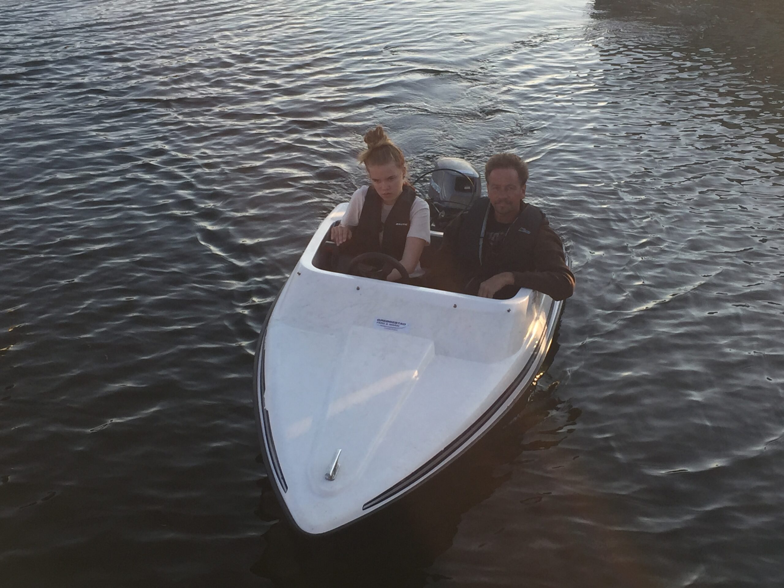 Kidmaster Miami Vice båt med Tohatsu 18hk SÅLD