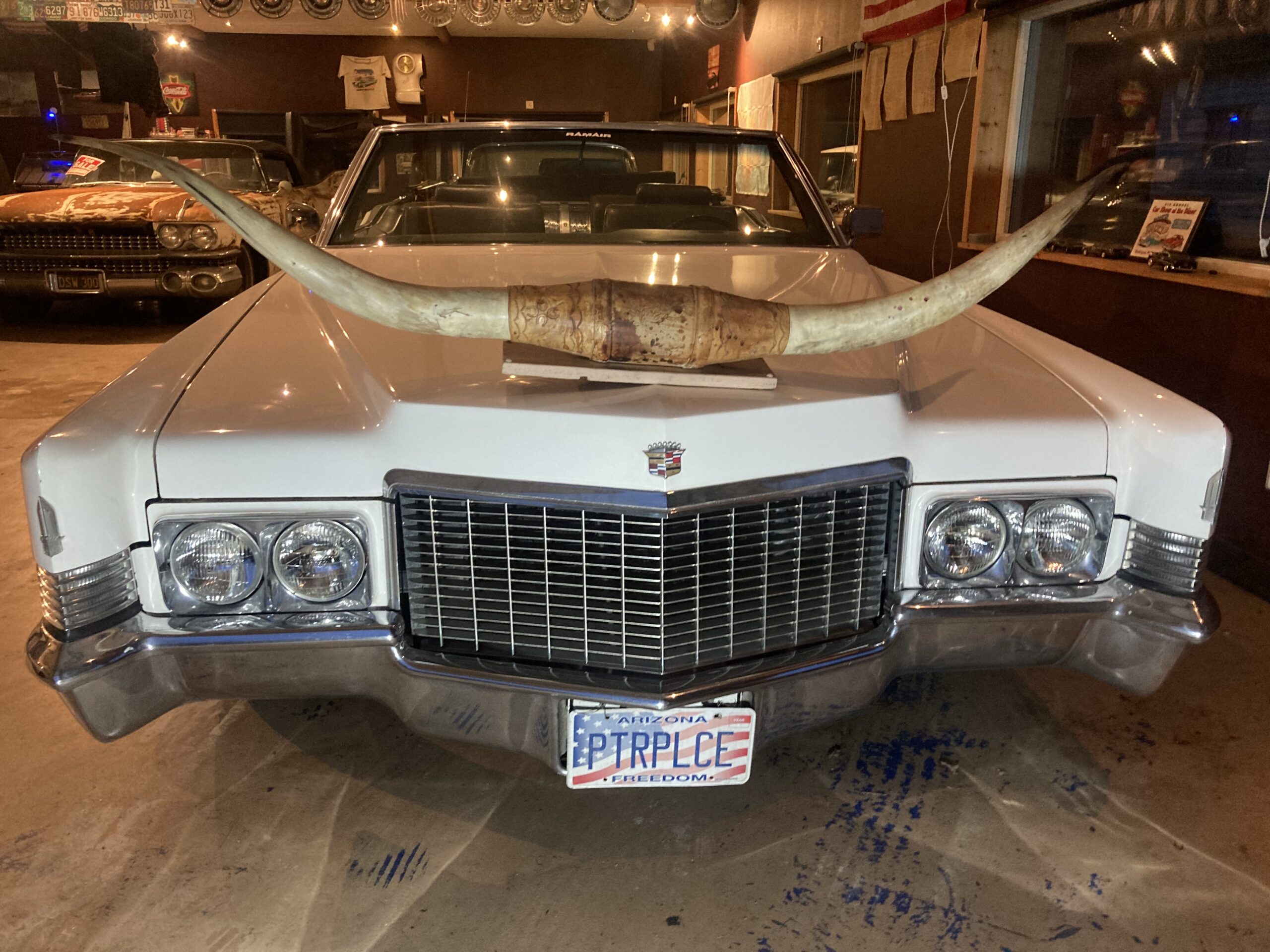 1970 CADILLAC DEVILLE CAB SÅLD